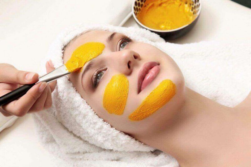Công thức làm trắng da mặt bằng bột nghệ hiệu quả