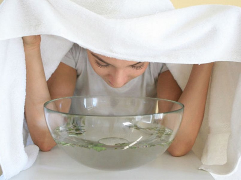 Dưỡng ẩm da mặt bằng phương pháp xông hơi